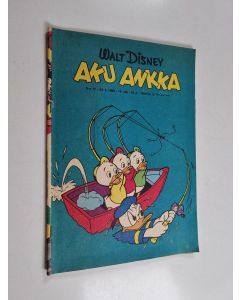 Kirjailijan Walt Disney käytetty teos Aku Ankka 17/1968