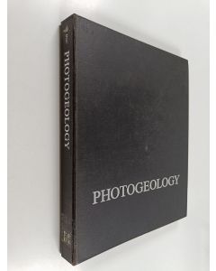 Kirjailijan Victor C. Miller käytetty teos Photogeology