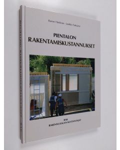 Kirjailijan Rainer Hyttinen käytetty kirja Pientalon rakentamiskustannukset