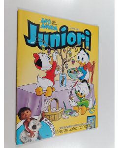 Kirjailijan Walt Disney käytetty teos Aku Ankka juniori 3/2018