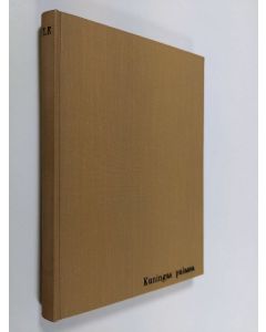 Kirjailijan Arthur Conan Doyle käytetty kirja Kuningas pulassa : Sherlock Holmes'in seikkailuja