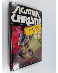 Kirjailijan Agatha Christie käytetty kirja Lomahotellin murhat