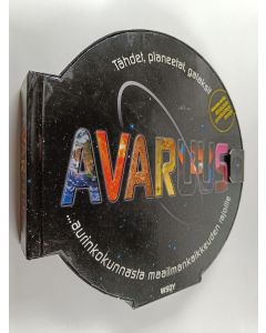 Kirjailijan Carole Stott käytetty kirja Avaruus : tähdet, planeetat, galaksit : ...aurinkokunnasta maailmankaikkeuden rajoille