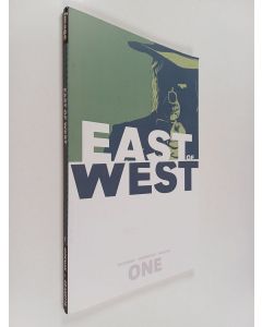 Kirjailijan Jonathan Hickman käytetty kirja East of West 1