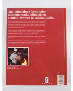 Kirjailijan Marru Smolsky käytetty kirja Aito kiinalainen keittotaito