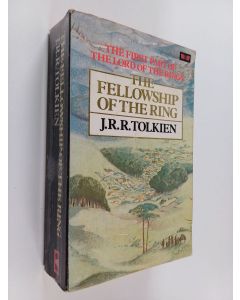 Kirjailijan J. R. R. Tolkien käytetty kirja The Fellowship of the Ring