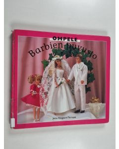 Kirjailijan Jette Riisgaard Ternsøe käytetty kirja Ompele Barbien puvusto