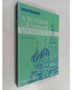 Kirjailijan David Gillespie & Terence Wade käytetty kirja Russian Grammar Workbook