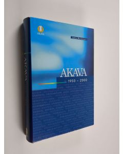 Kirjailijan Jukka Muiluvuori käytetty kirja Akava 1950-2000 : oma ja yhteinen etu