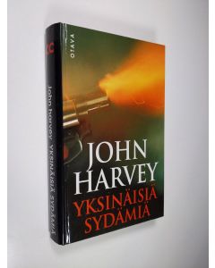 Kirjailijan John Harvey käytetty kirja Yksinäisiä sydämiä