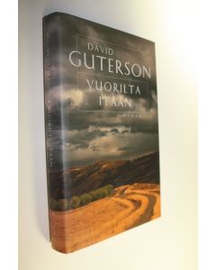 Kirjailijan David Guterson käytetty kirja Vuorilta itään