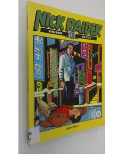 Kirjailijan Claudio Nizzi käytetty kirja Nick Raider 4 : Chinatown
