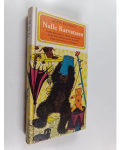 Kirjailijan Gösta Knutsson käytetty kirja Nalle karvatassu : Nalle karvatassu lähtee maailmalle ; Nalle karvatassu panee toimeksi ; Nalle karvatassu ja ruttana (Yhteisnide)