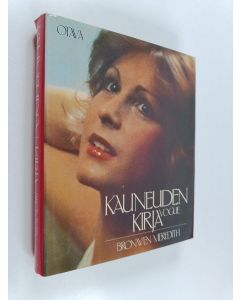 Kirjailijan Bronwen Meredith käytetty kirja Kauneuden kirja - Vogue