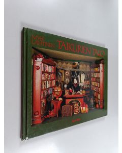 Kirjailijan Mysi Lahtinen käytetty kirja Taikurien talo