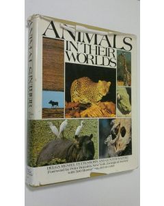 Kirjailijan Helga Menzel-Tettenborn käytetty kirja Animals in their worlds