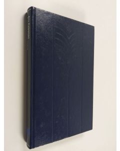 Kirjailijan Anu Kaipainen käytetty kirja Poimisin heliät hiekat : tarvittavin paikoin kirjallisen vapauden kuvittama kertomus Larin Parasken uskomattomasta elämästä