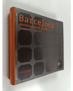 Kirjailijan H. Kliczkowski käytetty kirja Barcelona : architecture guide