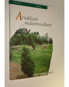 Tekijän Tapio Heikkilä  käytetty kirja Arvokkaat maisema-alueet : Maisema-aluetyöryhmän mietintöjä II