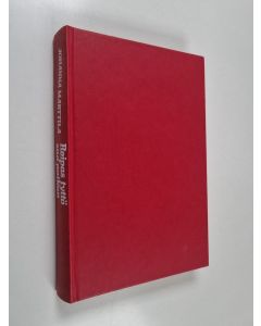 Kirjailijan Johanna Marttila käytetty kirja Reipas tyttö saa paikan