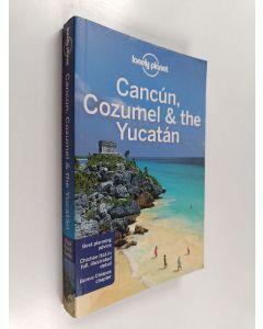 Kirjailijan John Hecht käytetty kirja Cancún, Cozumel & the Yucatán