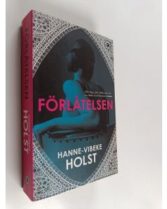 Kirjailijan Hanne-Vibeke Holst käytetty kirja Förlåtelsen
