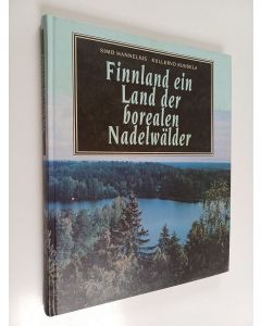 Kirjailijan Simo Hannelius käytetty kirja Finnland ein Land der borealen Nadelwälder