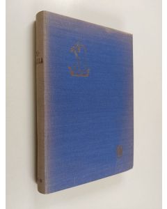 Kirjailijan Akateeminen Karjala-Seura käytetty kirja Itä-Karjala - esitys Itä-Karjalan maasta ja kansasta, sen vapausliikkeen tähänastisista vaiheista, nykyisistä taloudellisista, sivistyksellisistä ja valtiollisista oloista sekä Karjalan kysymyksestä