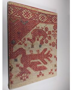 Kirjailijan Maria Nekrasova käytetty kirja Russian folk art - Folk Art : an invisible world