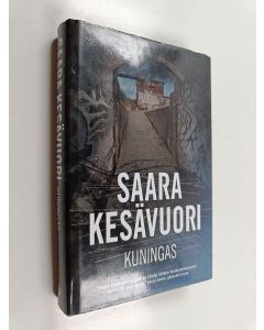 Kirjailijan Saara Kesävuori käytetty kirja Kuningas