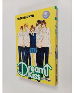 Kirjailijan Kazumi Ohya käytetty kirja Dream Kiss 3