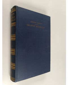 Kirjailijan Anton Tsehov käytetty kirja Valitut novellit II