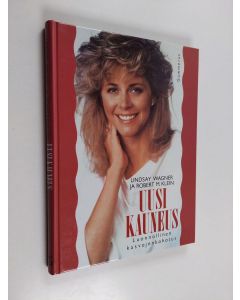 Kirjailijan Lindsay Wagner käytetty kirja Uusi kauneus : luonnollinen kasvojenkohotus