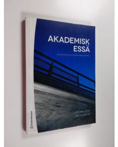 Kirjailijan Lars Wallsten käytetty kirja Akademisk essä introduktion och skrivhandledning