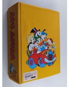 Kirjailijan Walt Disney uusi teos Aku Ankka puolivuosikerta 1990 (1-26, kansiossa)