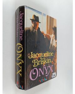 Kirjailijan Jacqueline Briskin käytetty kirja Onyx