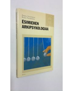 Kirjailijan Pekka Salmimies käytetty kirja Esimiehen arkipsykologiaa