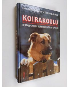 Kirjailijan Sven Järverud & Gunvor af Klinteberg-Järverud käytetty kirja Koirakoulu