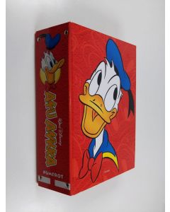 uusi teos Aku Ankka vuosikerta 2005 (nrot 24 - 46) ; Sarjisextra (nrot 69-73)