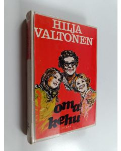 Kirjailijan Hilja Valtonen käytetty kirja Omakehu : muistelmia menneiltä vuosilta