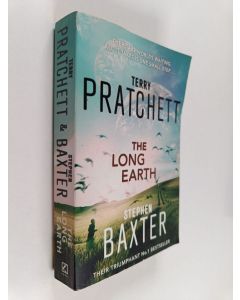 Kirjailijan Terry Pratchett käytetty kirja The long Earth