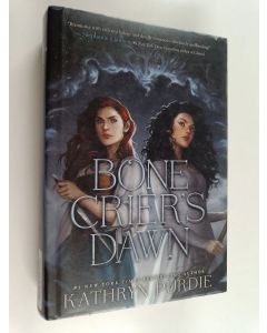 Kirjailijan Kathryn Purdie käytetty kirja Bone Crier's Moon