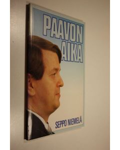 Kirjailijan Seppo Niemelä käytetty kirja Paavon aika