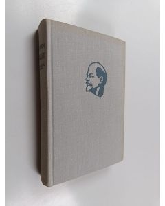 Kirjailijan V. I. Lenin käytetty kirja Valitut teokset neljässä osassa. 4