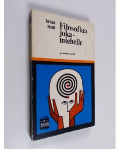 Kirjailijan Bertrand Russell käytetty kirja Filosofiaa jokamiehelle ja muita esseitä
