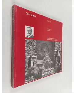 Kirjailijan Paula Kivinen käytetty kirja Lars Sonck 1870-1956 : arkkitehti = architect