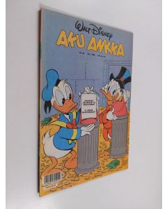 käytetty teos Aku Ankka nro 30/1990