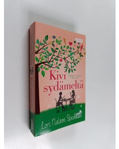 Kirjailijan Lori Nelson Spielman käytetty kirja Kivi sydämeltä : Uskallatko tunnustaa salaisuutesi?