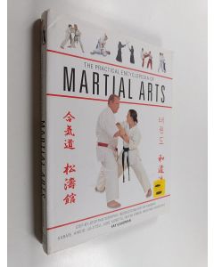 Kirjailijan Fay Goodman käytetty kirja The Practical Encyclopedia of Martial Arts