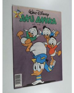 käytetty teos Aku Ankka 11/1994